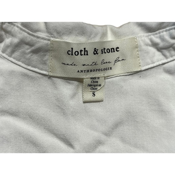Anthropologie Women's Cloth & Stone White button down shirt. Lyocell. Size Small - Picture 3 of 5